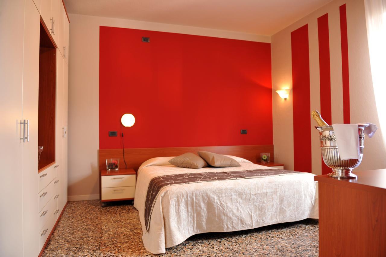 Hotel Bellavista Meuble Монте Изола Екстериор снимка